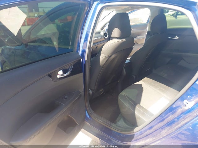 2019 Kia Forte S მანქანა იყიდება აუქციონზე, vin: 3KPF34AD1KE023212, აუქციონის ნომერი: 45573228