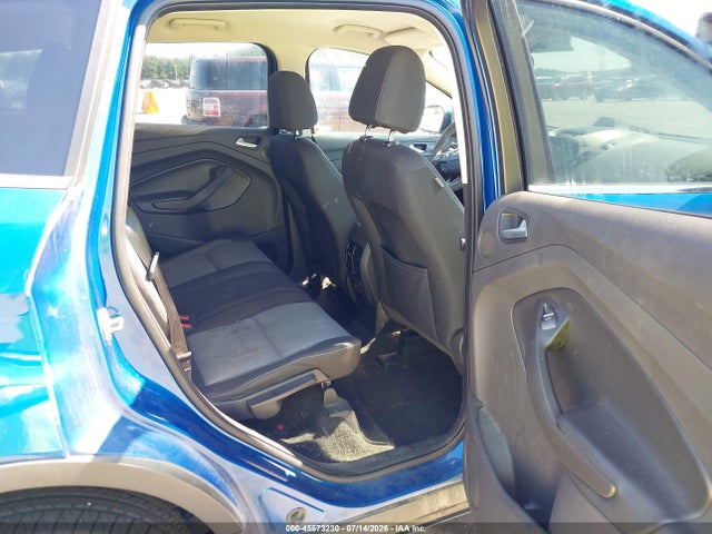 45573230 :رقم المزاد ، 1FMCU9GD3HUC75604 vin ، 2017 Ford Escape Se مزاد بيع