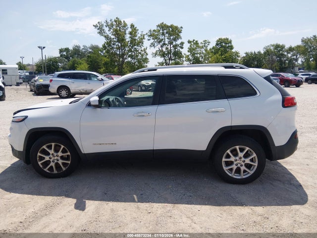 Продаж на аукціоні авто 2016 Jeep Cherokee Latitude, vin: 1C4PJLCBXGW201065, номер лоту: 45573234