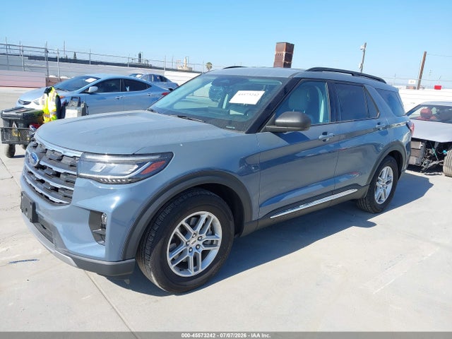 Ford Explorer Active 2025 1FMUK7DHXSGA27734 Image 2