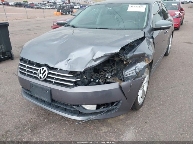 2014 Volkswagen Passat 2.0l Tdi Sel Premium მანქანა იყიდება აუქციონზე, vin: 1VWCN7A30EC086963, აუქციონის ნომერი: 45573255