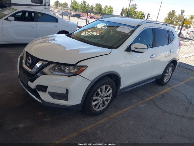 Nissan ROGUE SV 2017 JN8AT2MT6HW131507 Image 2