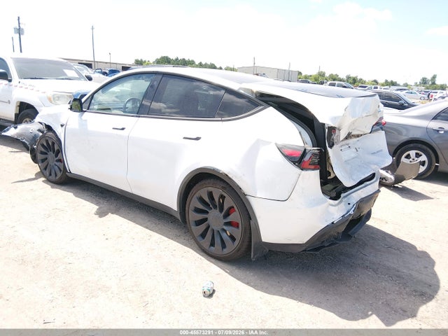 45573291 :رقم المزاد ، 7SAYGDEF7NF307535 vin ، 2022 Tesla Model Y Performance Dual Motor All-wheel Drive مزاد بيع