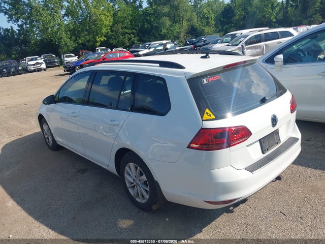 45573350 :رقم المزاد ، 3VWA17AU7HM503221 vin ، 2017 Volkswagen Golf Sportwagen Tsi S مزاد بيع