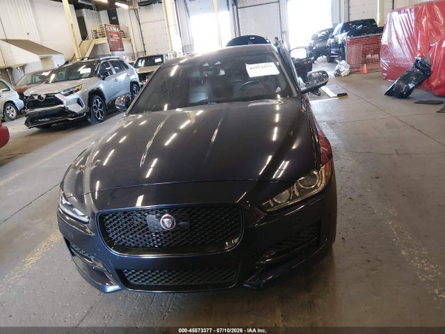 SAJAL4BV4HA965740 Jaguar Xe 35t R-sport