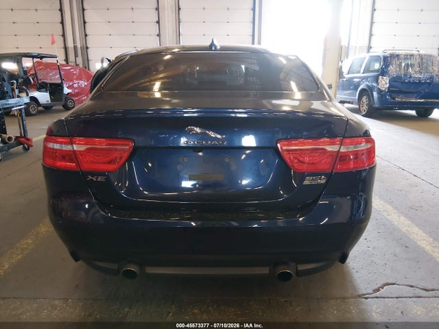 SAJAL4BV4HA965740 Jaguar Xe 35t R-sport