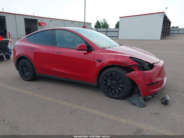 45573386 :رقم المزاد ، 7SAYGDEE4NF519767 vin ، 2022 Tesla Model Y Long Range Dual Motor All-wheel Drive مزاد بيع