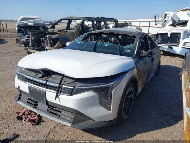 2025 Kia K4 Ex მანქანა იყიდება აუქციონზე, vin: 3KPFU4DE2SE175243, აუქციონის ნომერი: 45573397