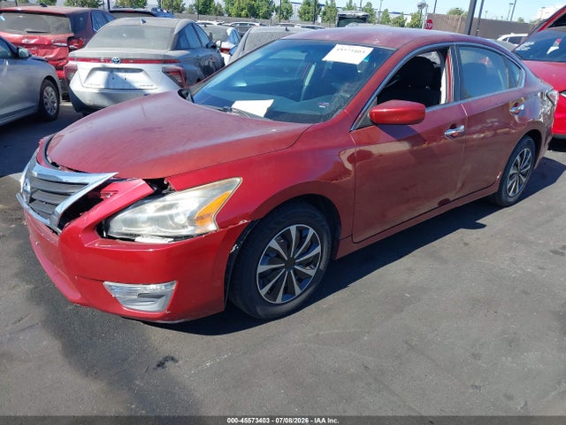 Nissan Altima 2.5 S 2014 1N4AL3AP8EN213349 Image 2