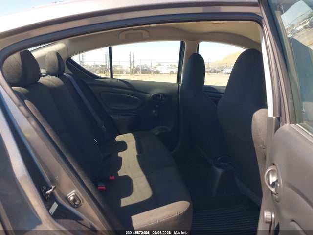 Nissan Versa 1.6 S 2016 3N1CN7AP9GL886810 Image 8
