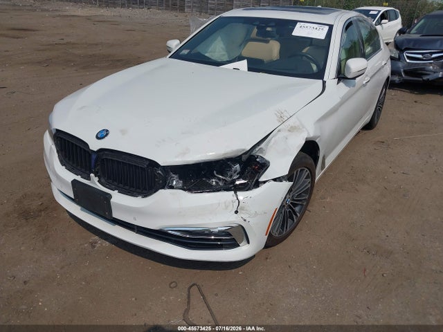 WBAJA7C33HG904750 BMW 530i Xdrive