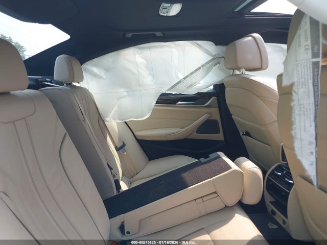 WBAJA7C33HG904750 BMW 530i Xdrive