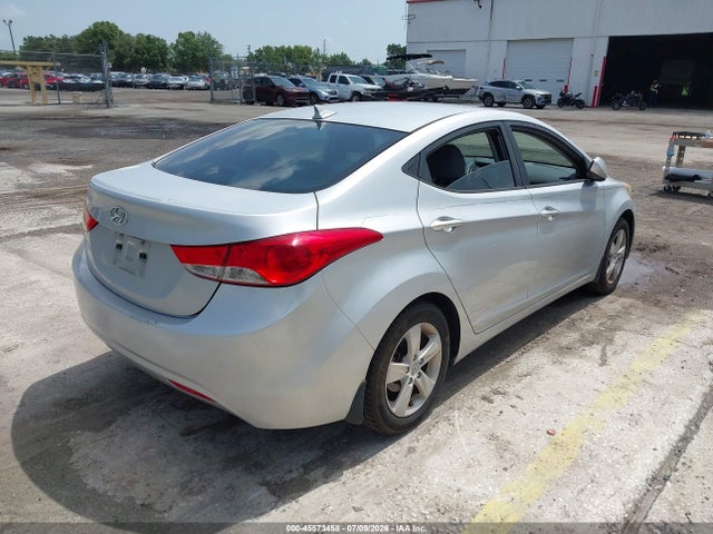 2013 Hyundai Elantra Gls მანქანა იყიდება აუქციონზე, vin: KMHDH4AE8DU854465, აუქციონის ნომერი: 45573458