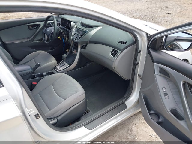 2013 Hyundai Elantra Gls მანქანა იყიდება აუქციონზე, vin: KMHDH4AE8DU854465, აუქციონის ნომერი: 45573458