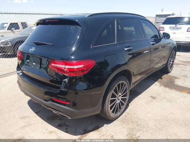 45573461 :رقم المزاد ، WDC0G4JBXJV093840 vin ، 2018 Mercedes-benz Glc 300 مزاد بيع