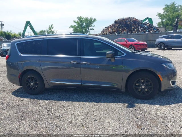 Продажа на аукционе авто 2020 Chrysler Pacifica Touring L, vin: 2C4RC1BGXLR269003, номер лота: 45573519