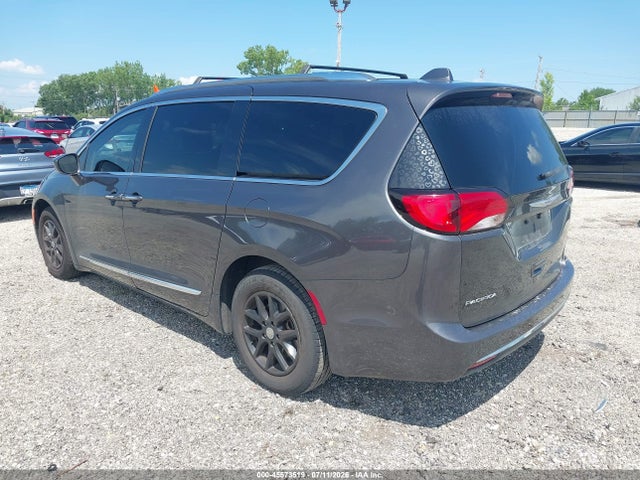 Продажа на аукционе авто 2020 Chrysler Pacifica Touring L, vin: 2C4RC1BGXLR269003, номер лота: 45573519