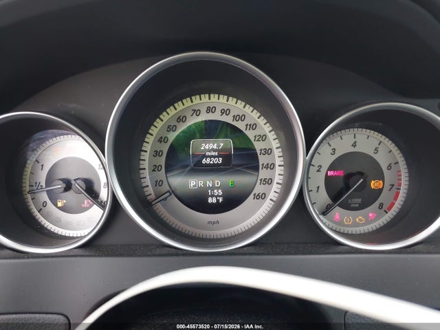 2015 Mercedes-benz C 250 მანქანა იყიდება აუქციონზე, vin: WDDGJ4HBXFG417821, აუქციონის ნომერი: 45573520