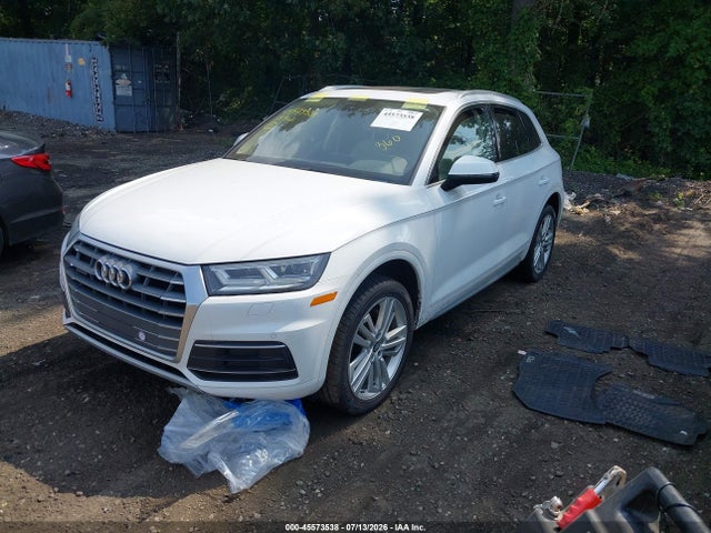 45573538 :رقم المزاد ، WA1BNAFY9J2208469 vin ، 2018 Audi Q5 2.0t Premium/2.0t Tech Premium مزاد بيع
