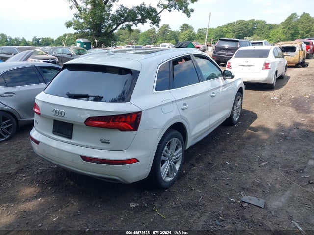 45573538 :رقم المزاد ، WA1BNAFY9J2208469 vin ، 2018 Audi Q5 2.0t Premium/2.0t Tech Premium مزاد بيع
