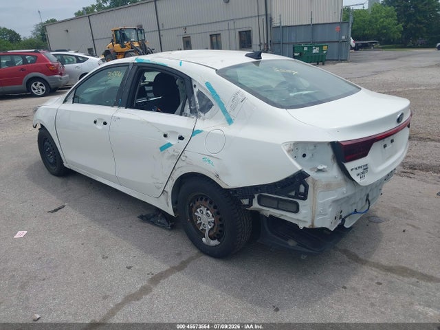 KIA FORTE FE 2019 3KPF24AD4KE062668 Image 3