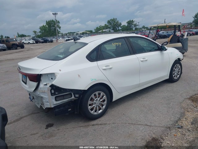 KIA FORTE FE 2019 3KPF24AD4KE062668 Image 4