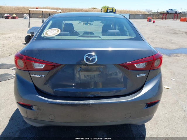 2016 Mazda Mazda3 I Sport მანქანა იყიდება აუქციონზე, vin: 3MZBM1U75GM301796, აუქციონის ნომერი: 45573576