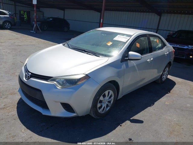 Toyota COROLLA L 2015 5YFBURHEXFP260423 Image 2