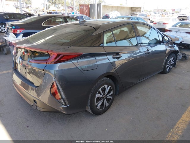 Toyota Prius Prime Plus 2017 JTDKARFP5H3034587 Image 4
