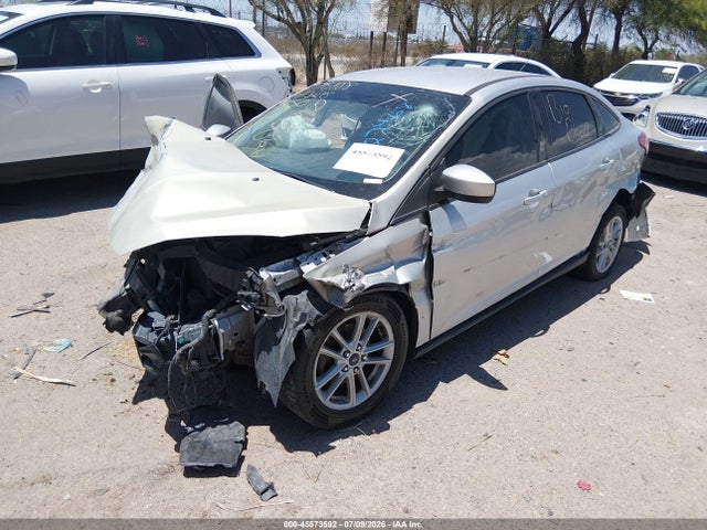 1FADP3F2XJL327468 Ford FOCUS SE
