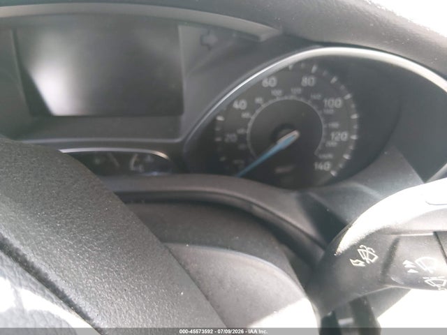 1FADP3F2XJL327468 Ford FOCUS SE