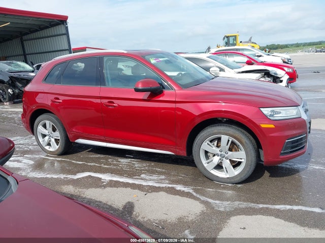 WA1ANAFYXJ2202580 Audi Q5 2.0t Premium/2.0t Tech Premium