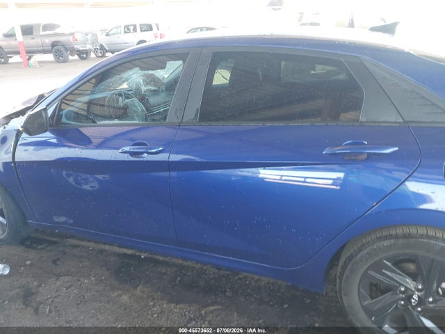 KMHLM4AG1MU178045 Hyundai ELANTRA SEL