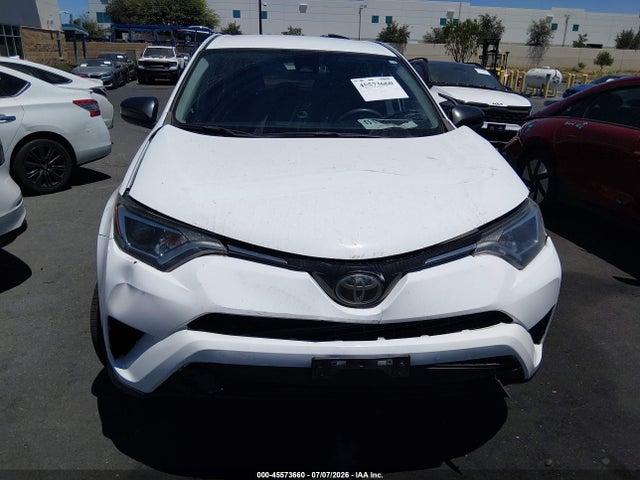Toyota RAV4 LE 2018 2T3ZFREV4JW519077 Image 12