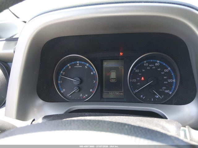 Toyota RAV4 LE 2018 2T3ZFREV4JW519077 Image 7