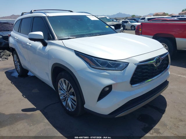 2023 Toyota Highlander Platinum მანქანა იყიდება აუქციონზე, vin: 5TDKDRAH8PS507516, აუქციონის ნომერი: 45573693