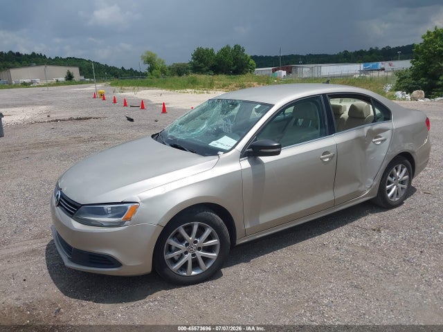 2014 Volkswagen Jetta 1.8t Se მანქანა იყიდება აუქციონზე, vin: 3VWD07AJ9EM237301, აუქციონის ნომერი: 45573696