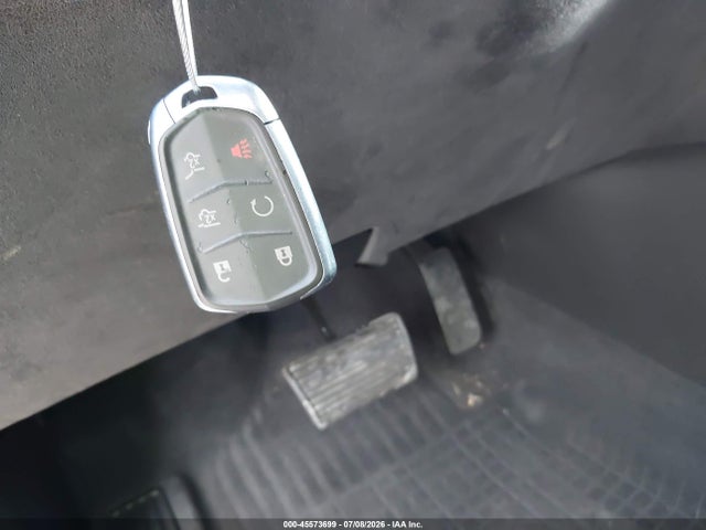 Продажа на аукционе авто 2020 Cadillac Escalade 4wd Platinum, vin: 1GYS4DKJ7LR252722, номер лота: 45573699