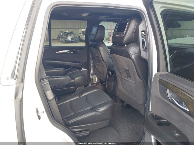 Продажа на аукционе авто 2020 Cadillac Escalade 4wd Platinum, vin: 1GYS4DKJ7LR252722, номер лота: 45573699