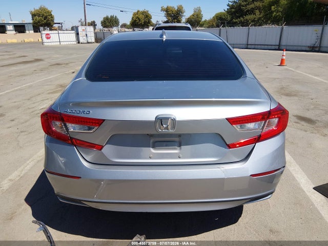 Honda ACCORD LX 2018 1HGCV1F14JA153949 Image 17
