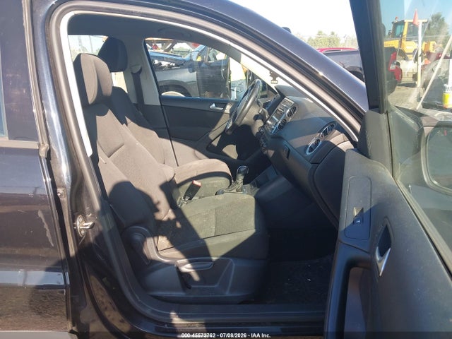 45573762 :رقم المزاد ، WVGBV3AX3EW506218 vin ، 2014 Volkswagen Tiguan S مزاد بيع