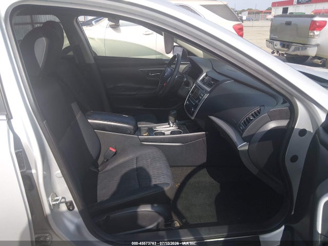 45573763 :رقم المزاد ، 1N4AL3AP6GC231346 vin ، 2016 Nissan Altima 2.5/2.5 S/2.5 Sl/2.5 Sr/2.5 Sv مزاد بيع