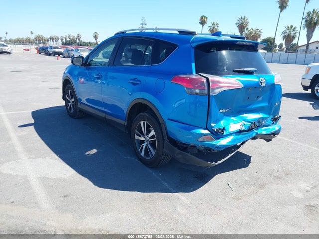 Toyota Rav4 Xle 2016 JTMWFREV9GD090138 Image 3
