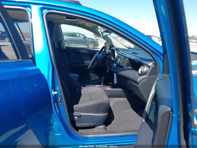 Toyota Rav4 Xle 2016 JTMWFREV9GD090138 Image 5