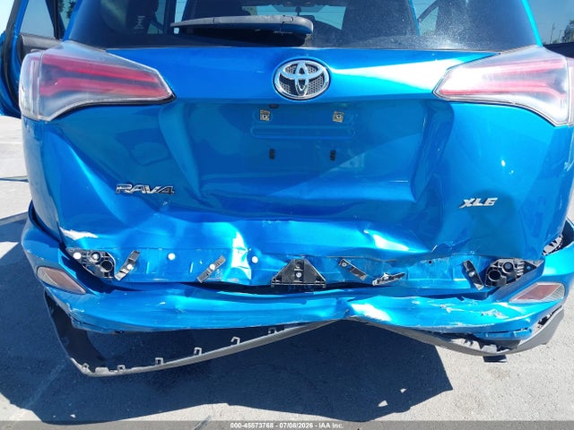 Toyota Rav4 Xle 2016 JTMWFREV9GD090138 Image 6