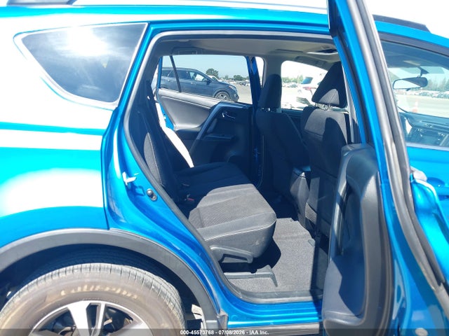 Toyota Rav4 Xle 2016 JTMWFREV9GD090138 Image 8