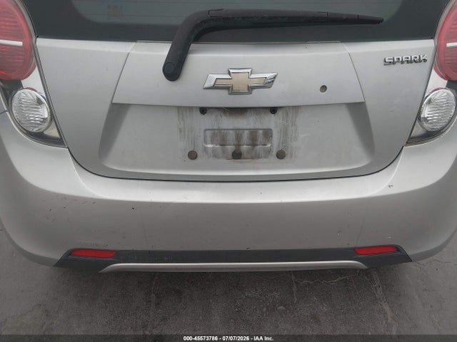 45573786 :رقم المزاد ، KL8CD6S90EC553097 vin ، 2014 Chevrolet Spark 1lt Auto مزاد بيع
