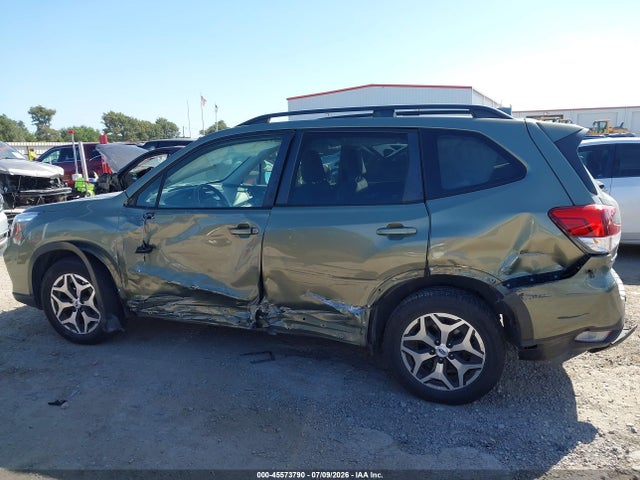 45573790 :رقم المزاد ، JF2SKAJC5LH402802 vin ، 2020 Subaru Forester Premium مزاد بيع