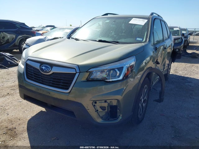 45573790 :رقم المزاد ، JF2SKAJC5LH402802 vin ، 2020 Subaru Forester Premium مزاد بيع