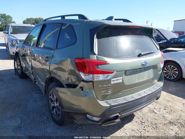 45573790 :رقم المزاد ، JF2SKAJC5LH402802 vin ، 2020 Subaru Forester Premium مزاد بيع